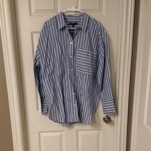 Banana Republic Blue and White Striped Casual Shirt